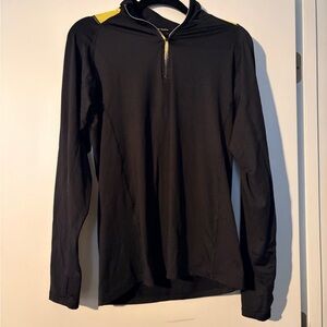 Body Glove Black and Yellow Active Pullover